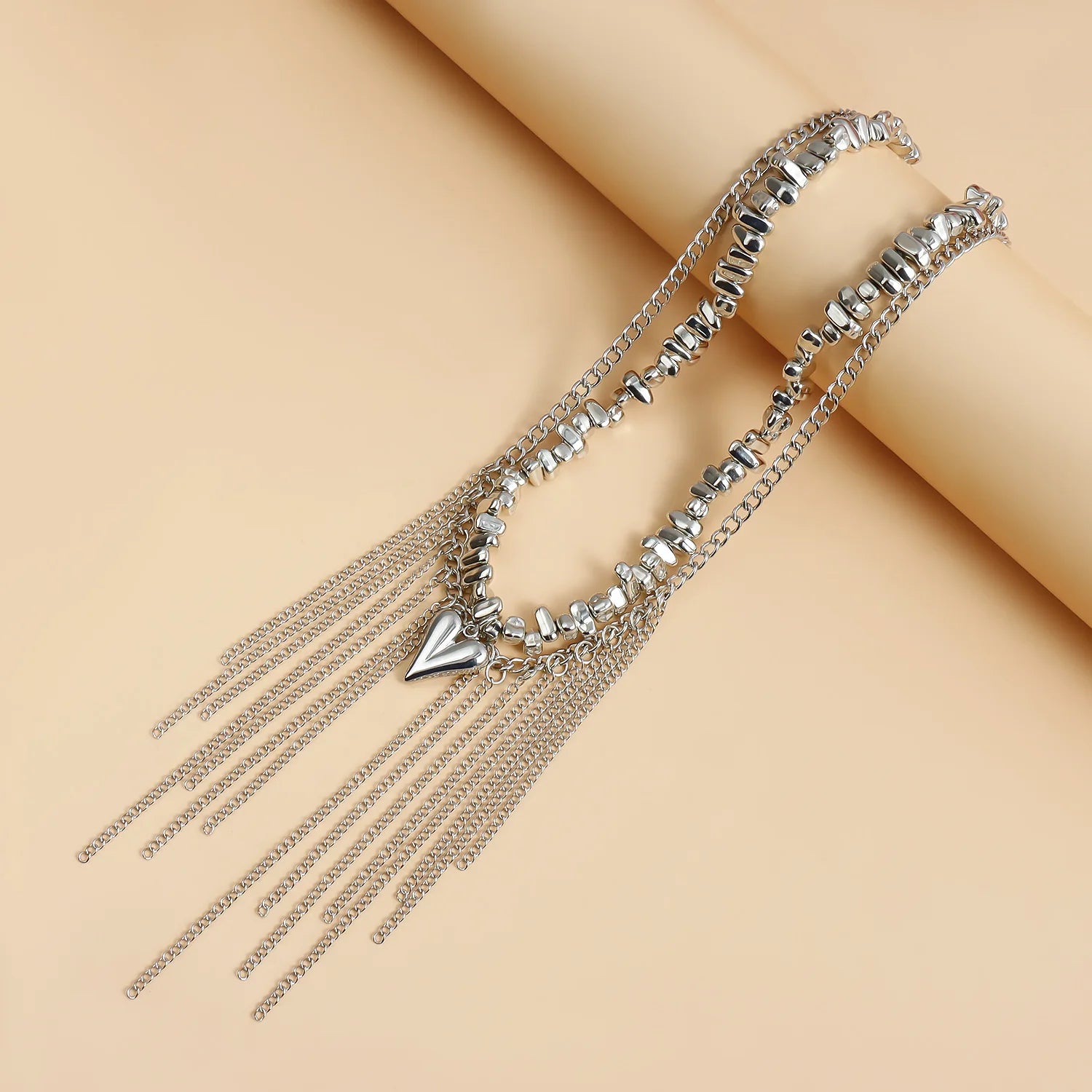Retro Dripping Heart Shaped Chain Pendant